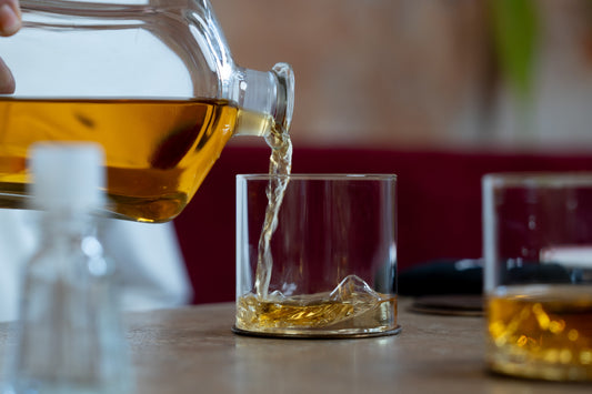 Spring Awakens: Ararat Shines, and Gagat Glass Ships Worldwide!