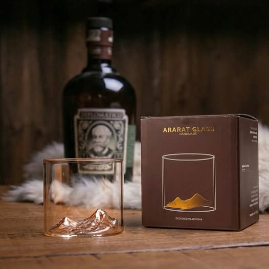 Why Premium Handmade Glass Lasts for Generations